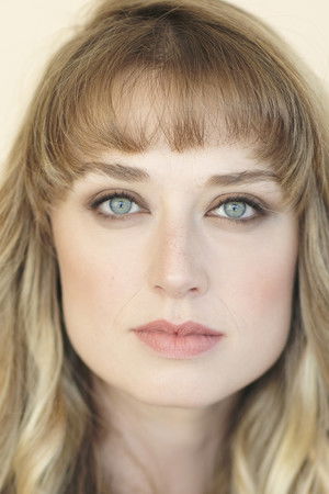 Tess Degenstein photo