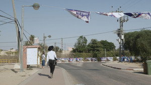 Return movie still 2