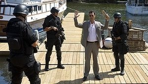 Burn Notice: Operação Miami: 2×16