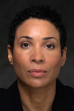 Annabelle Mandeng portrait