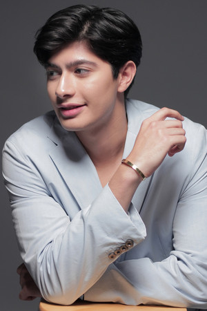 Anjay Anson