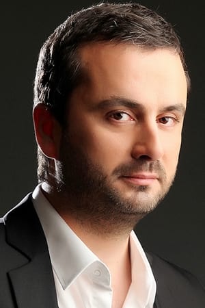 Foto retrato de Onur Şan