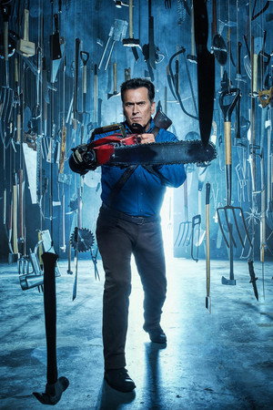 Постер сериала «Эш против Зловещих мертвецов (2015 - 2018)» — (17 из 72)