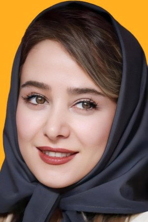 Elnaz Habibi portrait