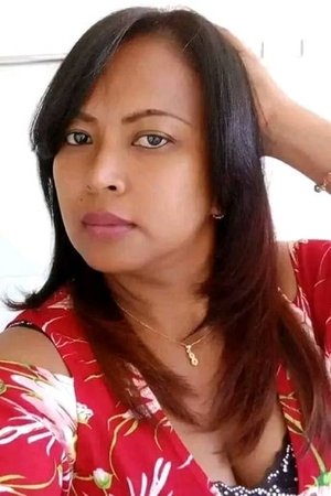 Affiche de Nadia Benjamina Robinarimalala