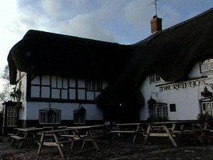 Image Avebury Stones and The Red Lion