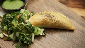 Thumbnail Episode 5: Fields of Green