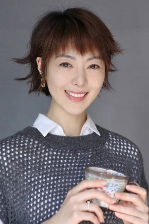 Diễn viên Deng Guan Qian