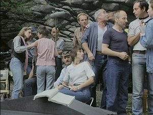 Ghosts from Outside: 1×7 {year} Online En Netflix