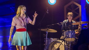 Y’a du monde à messe: 4×2