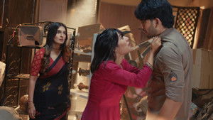 Shweta Shocks Dhara