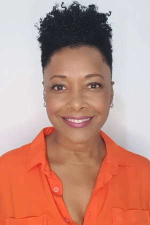 Elina de Souza portrait