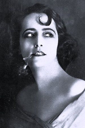 Rina De Liguoro portrait