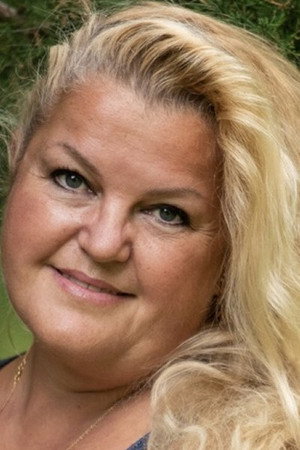 Helle Pilar Larsen portrait