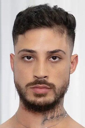 Markin Wolf portrait