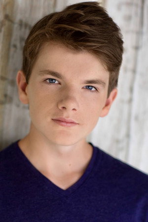 Evan Hannemann portrait