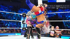 WWE SmackDown: 25×34