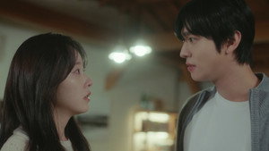 Sold Out on You: 1×8