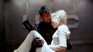 Doom – A Porta do Inferno Dual Áudio