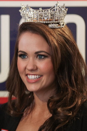 Cara Mund's photo