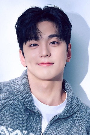 Kim Min-gue portrait