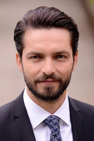 İlker Kızmaz portrait