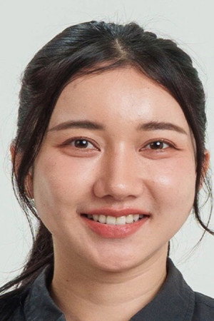 Thanwaporn Nasombat portrait