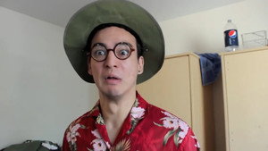 JAPANESE 101 - ＂HOT DOG＂ (WITH SAFARI MAN)