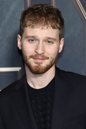 Fred Hechinger photo