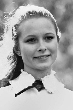 Cindy Girling portrait