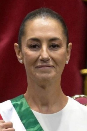 Claudia Sheinbaum portrait