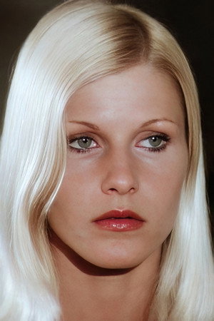 Caroline Laurence portrait