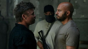 The Terminal List S02E05 — FROGMAN SH$T episode still