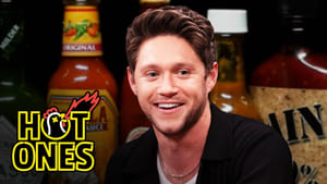 Image Niall Horan Gets the Shakes While Eating Spicy Wings