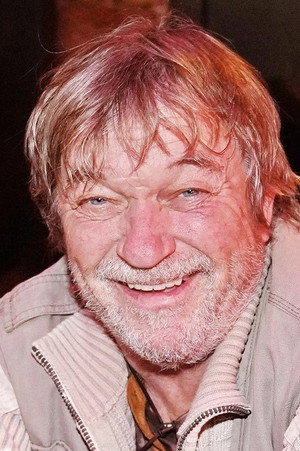 Roman Skamene portrait