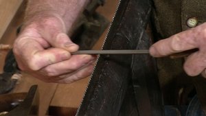 Swinging Saw Vise
