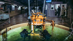 Test in the deep diving pot of the Bundeswehr