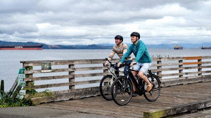 Cheap A$$ Beach Houses: 1×13