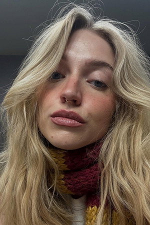 Jenna Hogan portrait