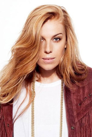 Gabrielle Leithaug portrait