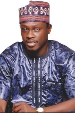 Foto retrato de Ali Nuhu