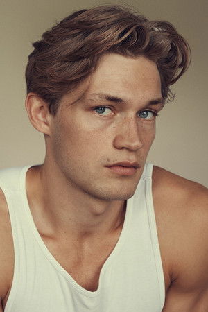 Damian Hardung photo