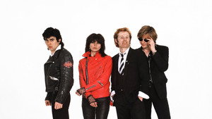 Pretenders still 1