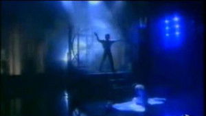 Make-Up und Pistolen: 2×2