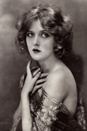 Mary Nolan photo 5