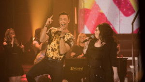 En direct de l’univers: 10×23 {year} Online En Netflix