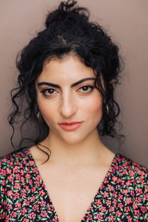 Lucie Solène Allouche portrait