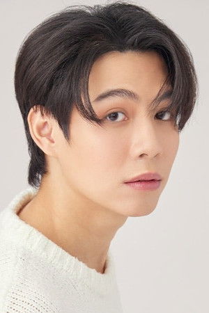 Kanaphan Puitrakul photo