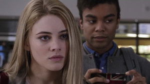 Chiếc Hộp Ma Quái