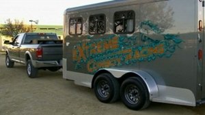Counting Cars 3×9 – Horseplay